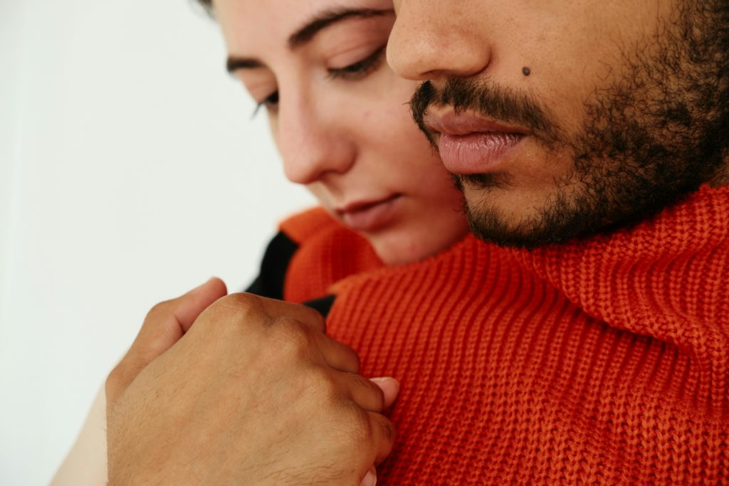 Interracial Dating Advice: 10 Tips From A Couples Counselor